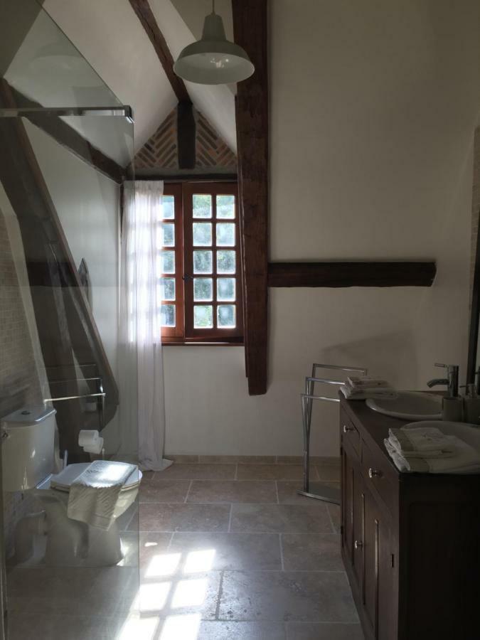 chambre à la campagne Chaumont-sur-Tharonne Esterno foto